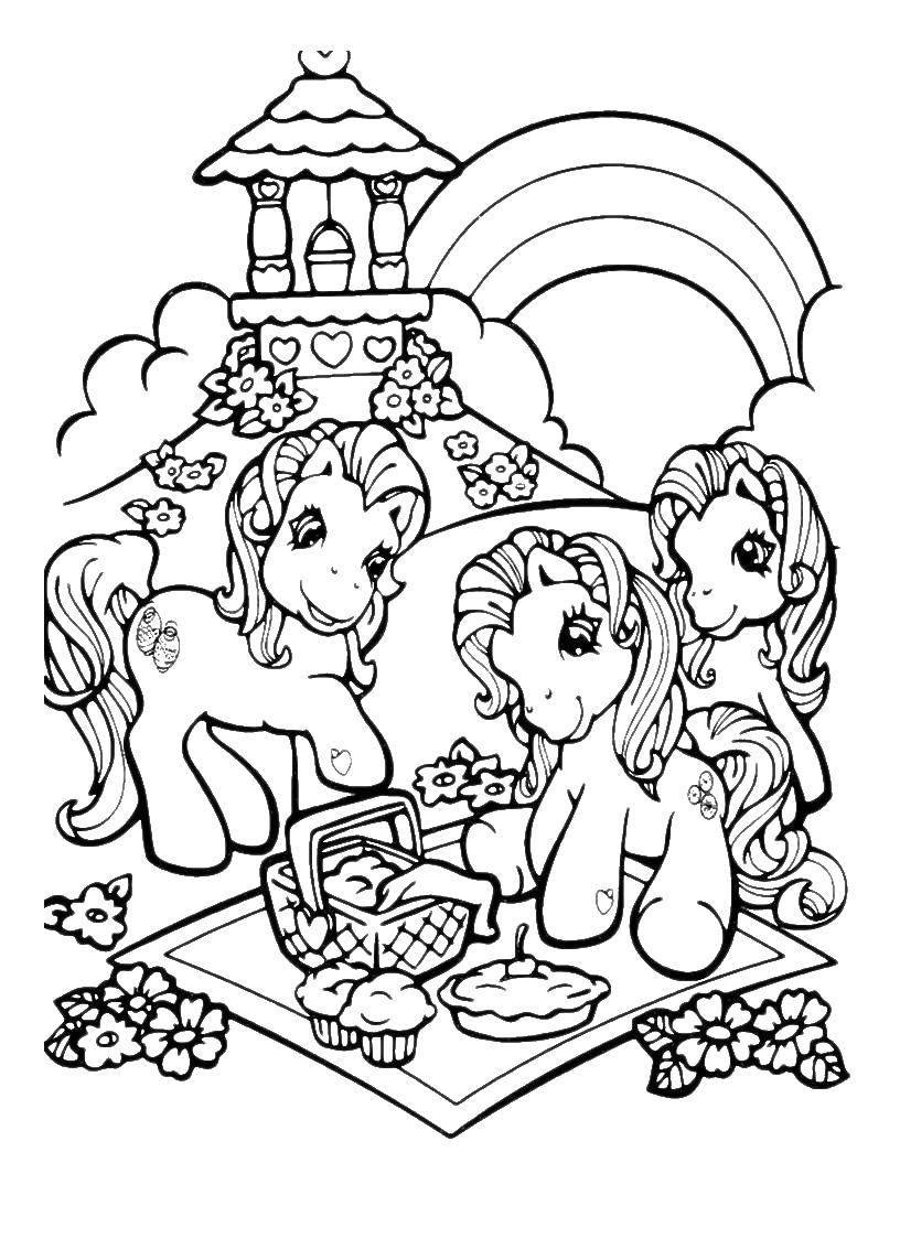 Раскраска Пони на пикнике Скачать Пони, "My little pony".  Распечатать ,мой маленький пони,