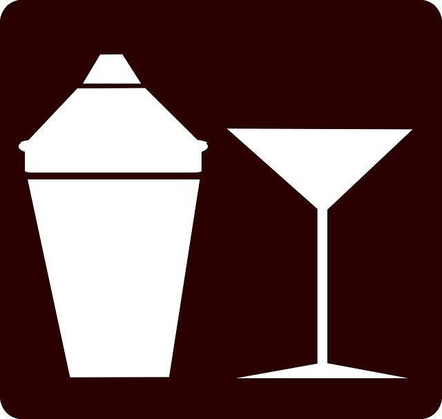 Название: Раскраска Коктейль. Категория: еда. Теги: коктейль.